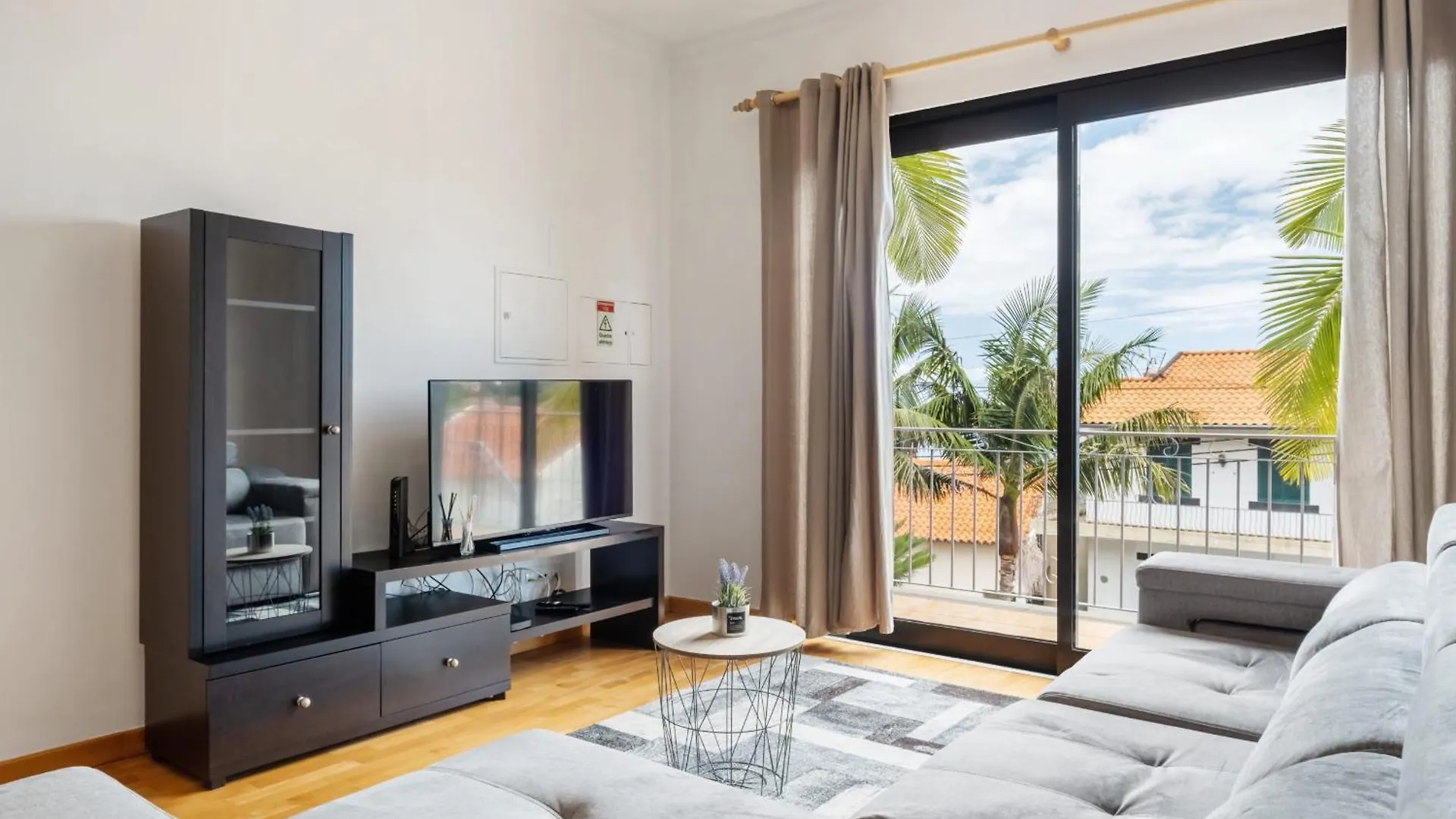 Atlantic Ocean Breeze Villa Ponta do Sol  Tatil Evi